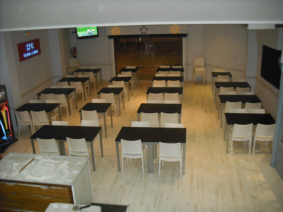 Proyecto desarrollado por CASANOVA en Sueca (Valencia): mesas, sillas y muebles de hostelería (1).